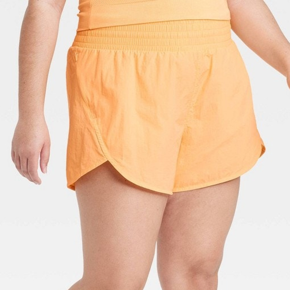 Women’s High‑Rise Crinkle Shorts – All in Motion – Light Orange – Small